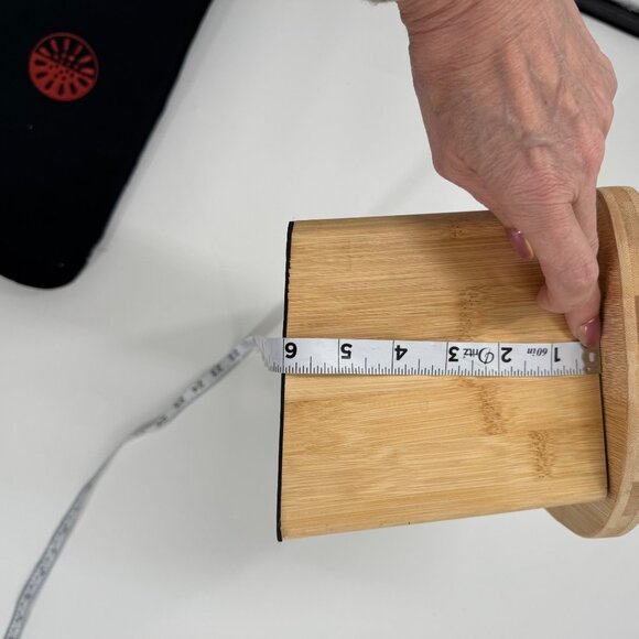 Foldable Bamboo Meditation Bench With Cushion & Red Lotus Embroidery - Picture 12 of 13